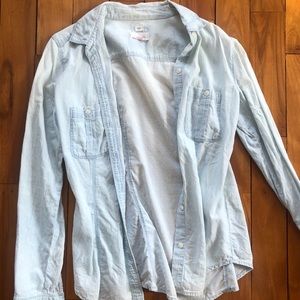 LOFT: Light weight chambre button up